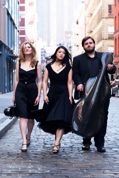 Portrait Neave Trio by Arthur Moeller